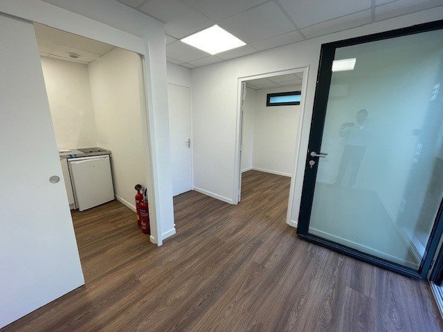 A louer - Bureaux/local commercial de 22,10 m2 en RDC à Sain