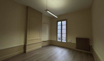 Bureau Tours – photo 3