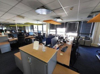 Bureau Tours – photo 2